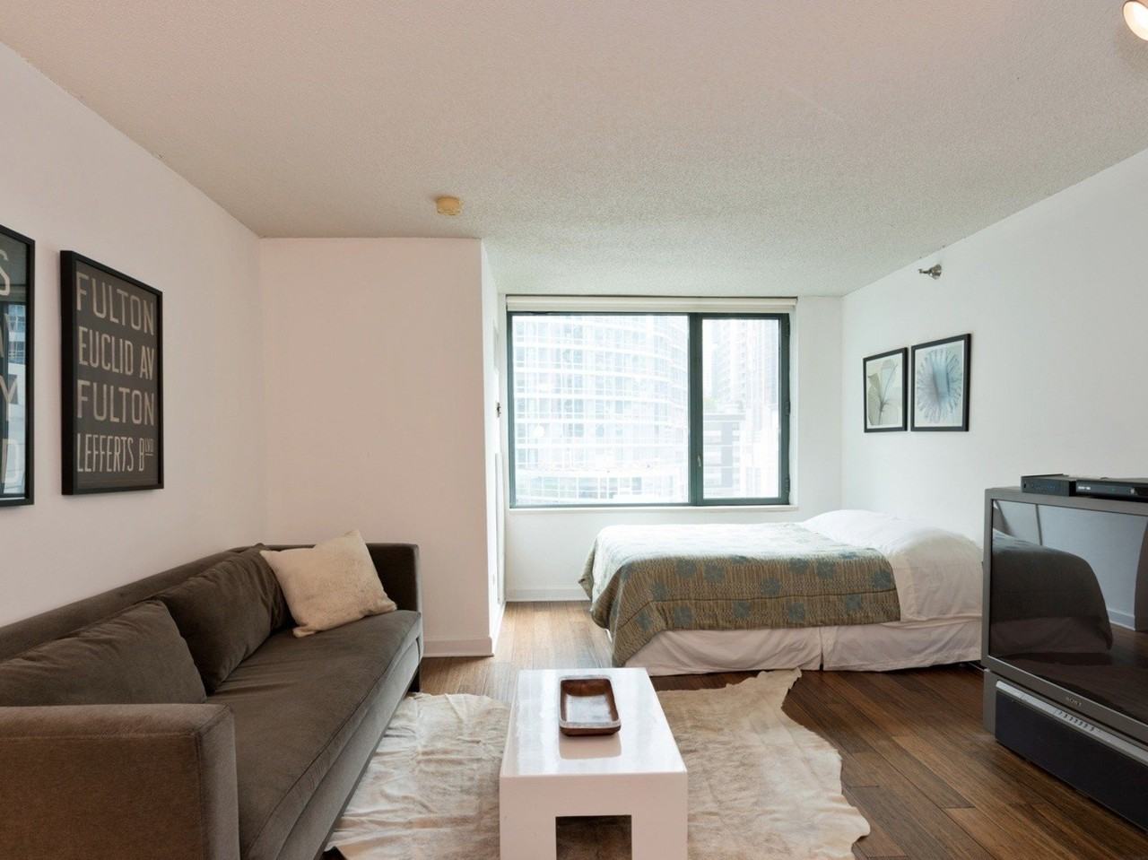 480 N Mcclurg Ct Apt 1007 #1007 - Photo 3 of 13