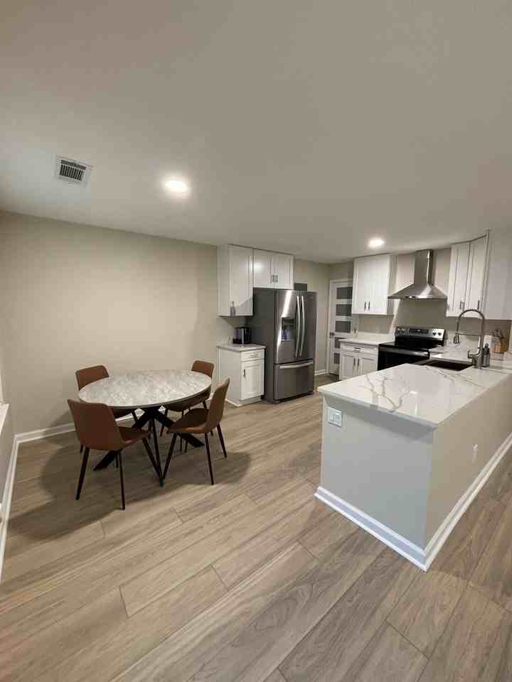 Franklin Rd - Photo 3 of 10