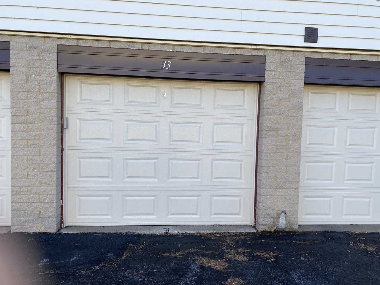 15817 Orlan Brook Dr Unit 32 #32 - Photo 4 of 29