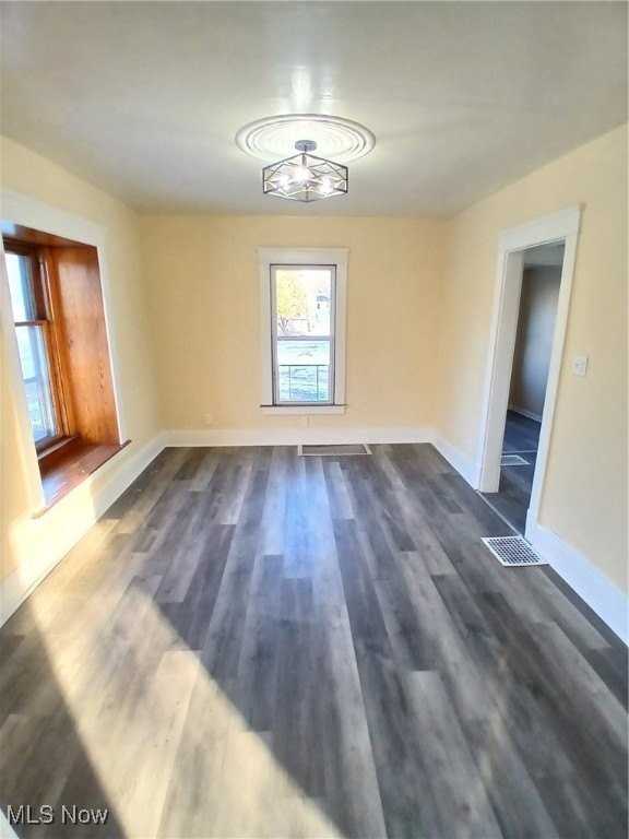 300 Austin Ave Nw - Photo 6 of 25