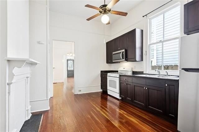 1535 Dublin St - Photo 5 of 9