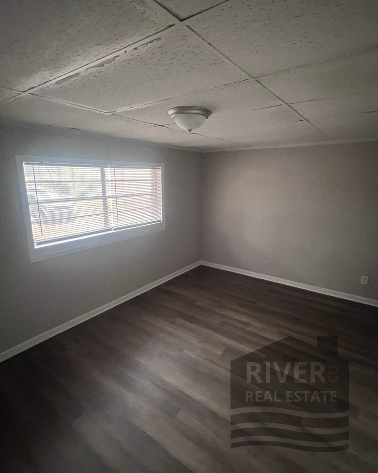 111 Parker Dr #111 - Photo 7 of 9