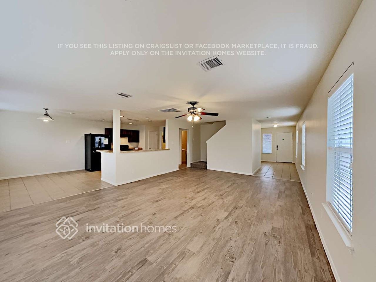 2411 Lago Mirado Way - Photo 5 of 22