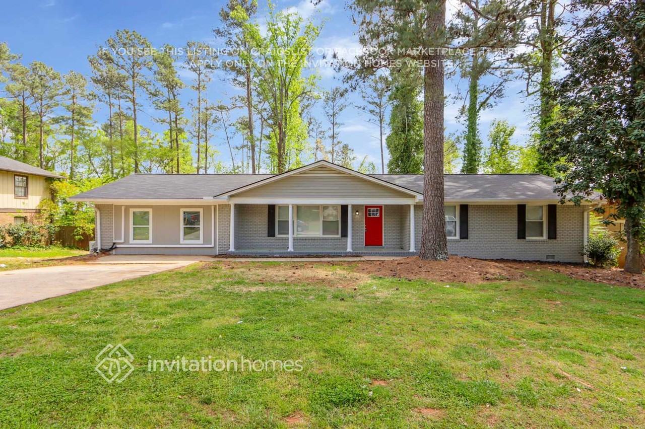 4240 Newcomb Rd - Photo 2 of 26