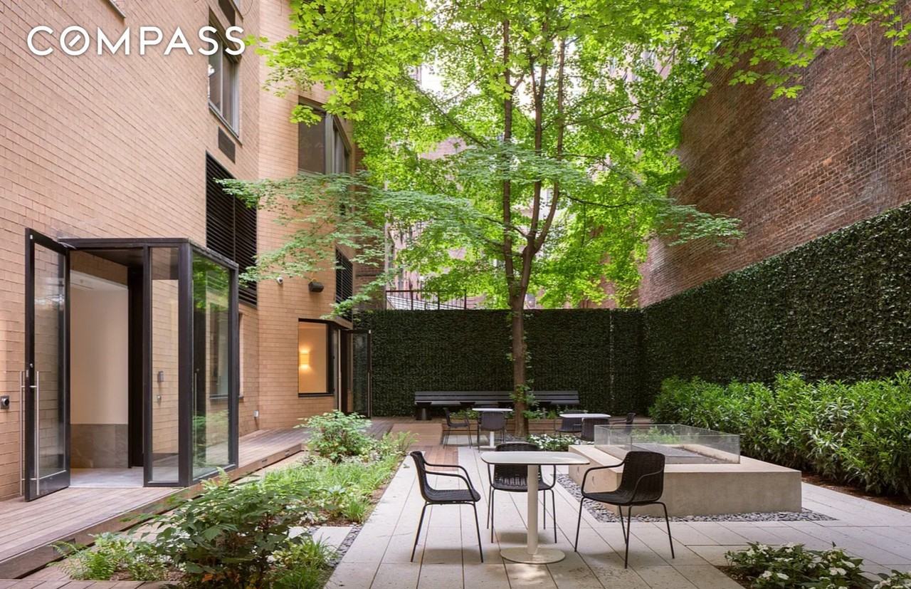 234 E 46th St #1904 - Photo 7 of 15