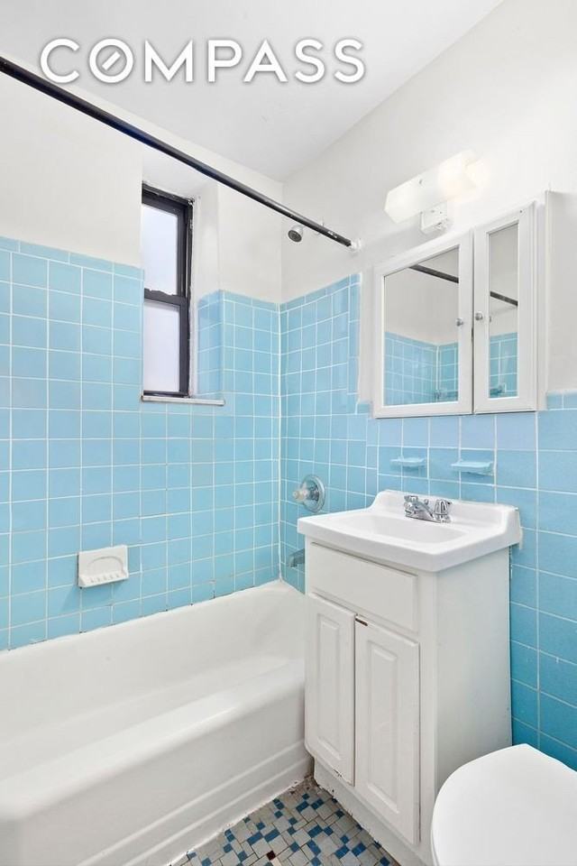 301 E 49th St #3AB - Photo 6 of 6