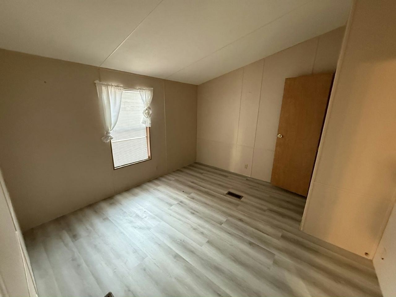 7246 E State Road 44 #2A - Photo 6 of 15