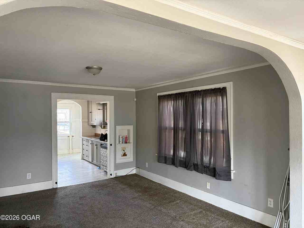 512 S Porter Ave - Photo 2 of 9