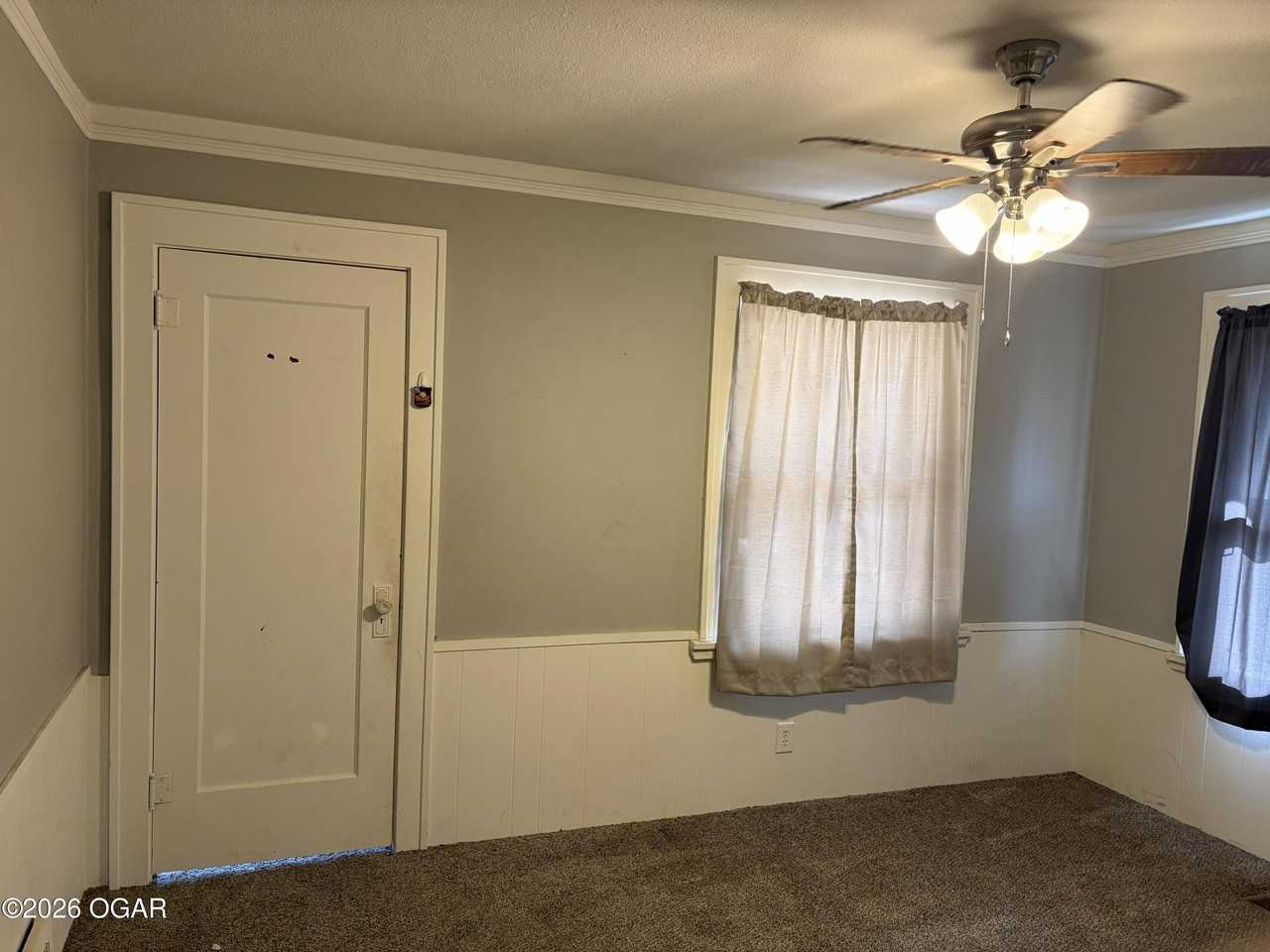 512 S Porter Ave - Photo 7 of 9