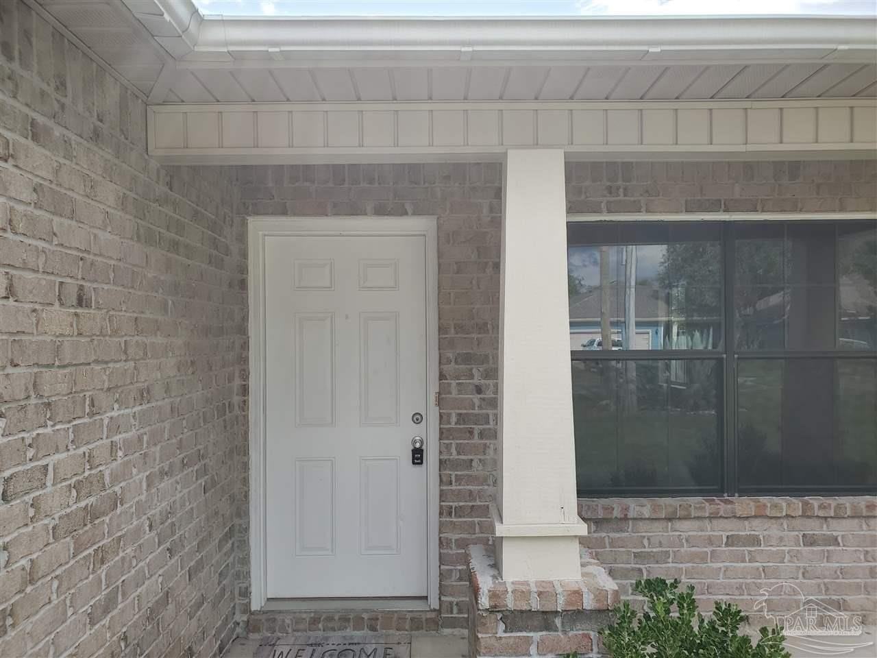 1921 Luneta St - Photo 2 of 14