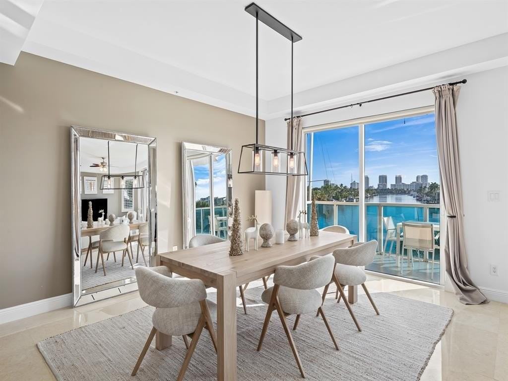 516 Hendricks Isle #4C - Photo 3 of 35