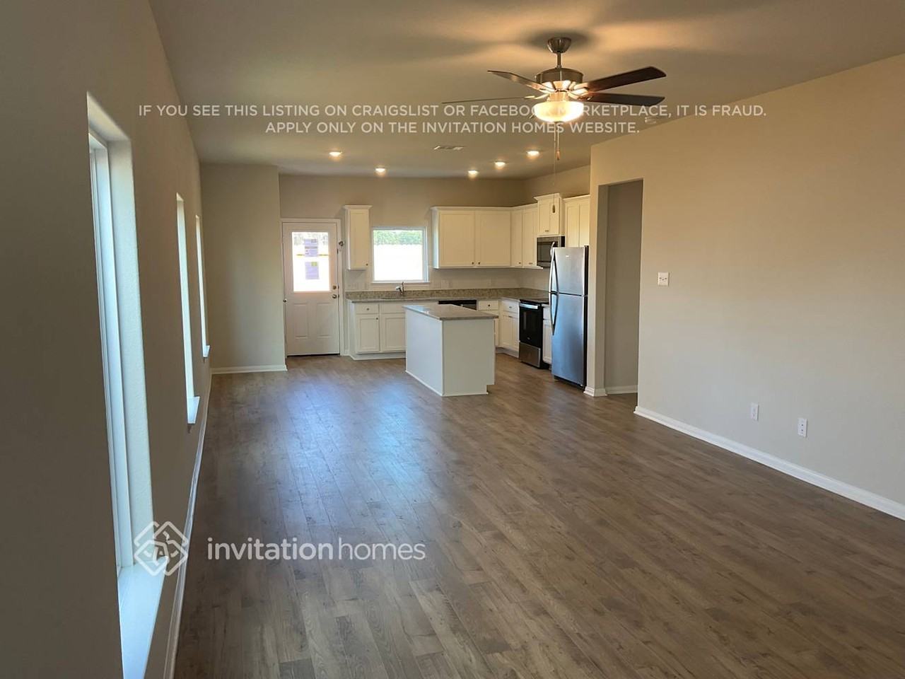 8211 Burnt Orchid Dr - Photo 3 of 11