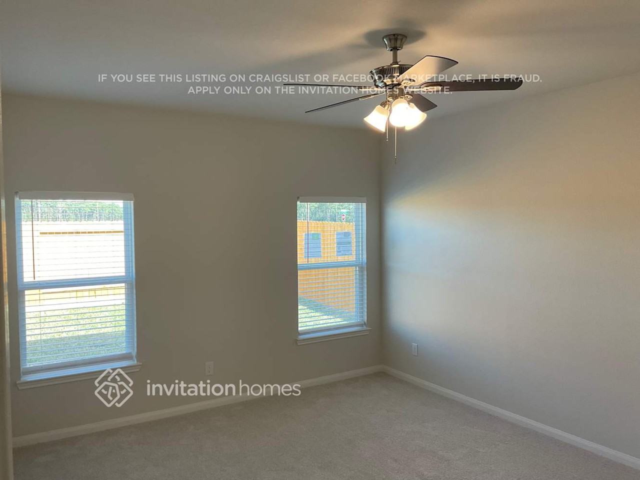 8211 Burnt Orchid Dr - Photo 5 of 11