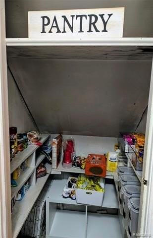 20314 Westhampton Ave - Photo 5 of 14