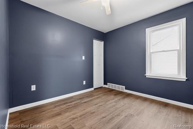 19427 Rosemont Ave - Photo 7 of 15