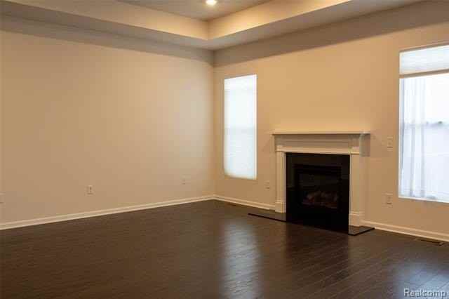 8270 Carston Ln - Photo 4 of 14