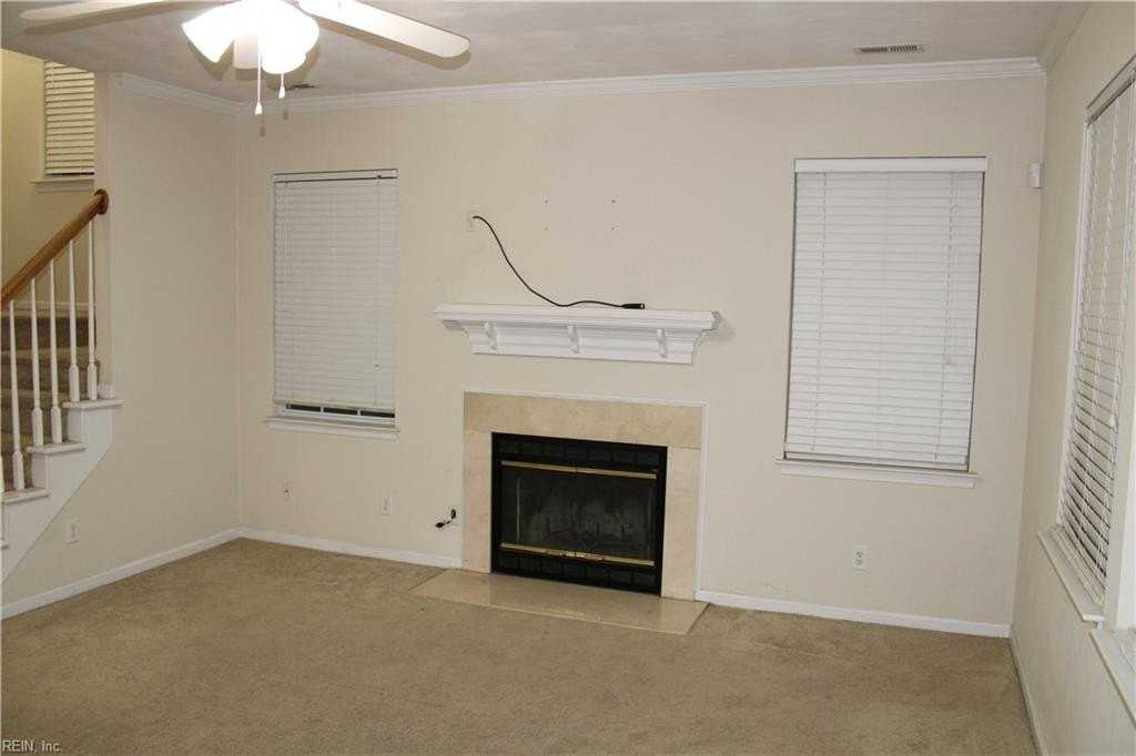 927 Hanson Dr - Photo 4 of 27