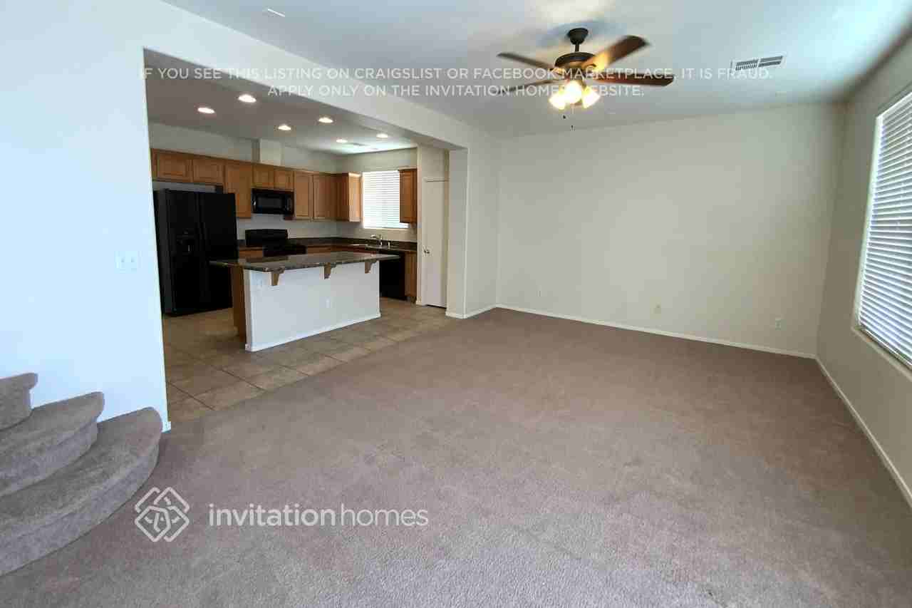 2913 River Ranch Pl - Photo 2 of 12