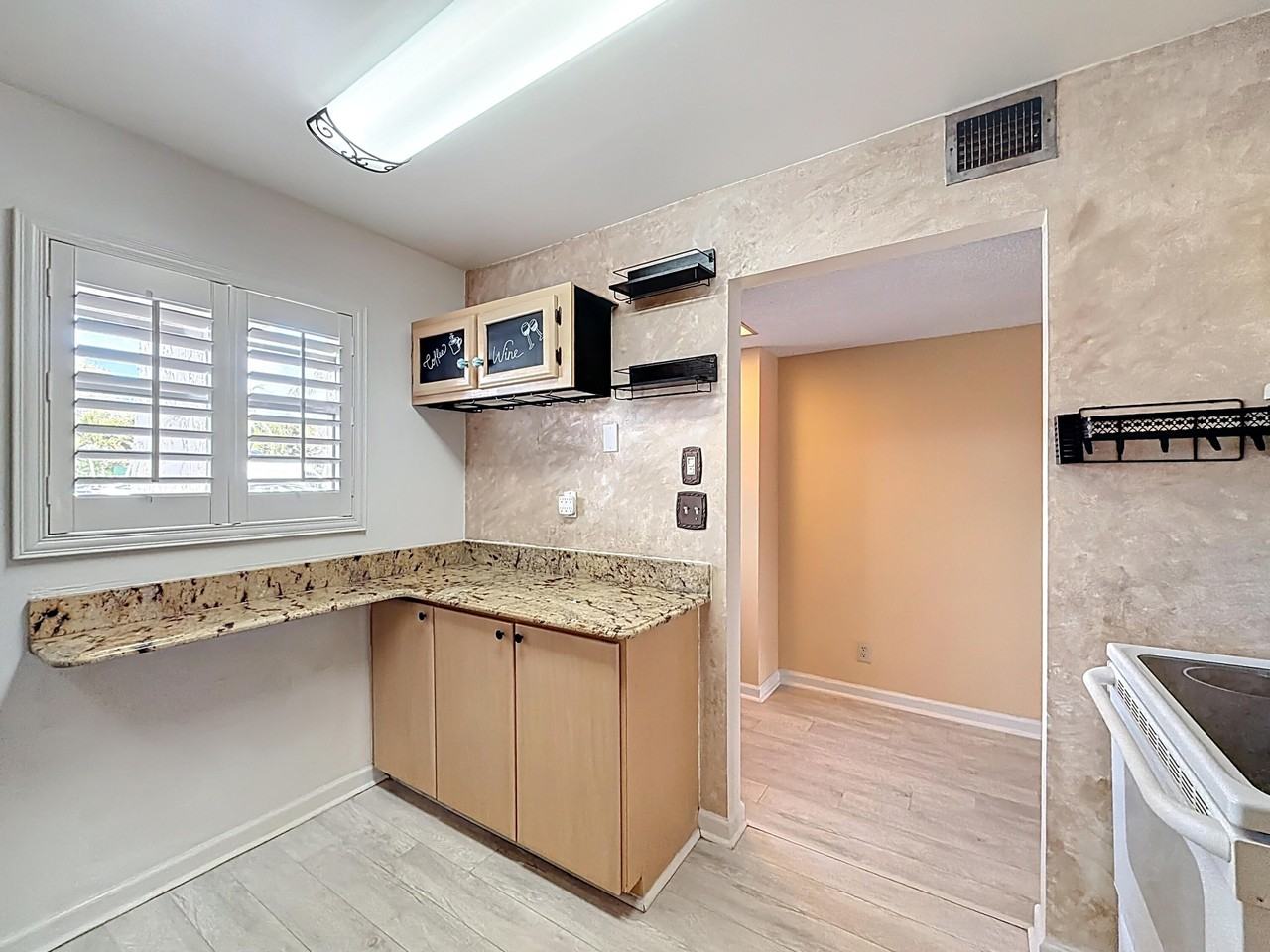 2500 Fiore Way #102C - Photo 6 of 50