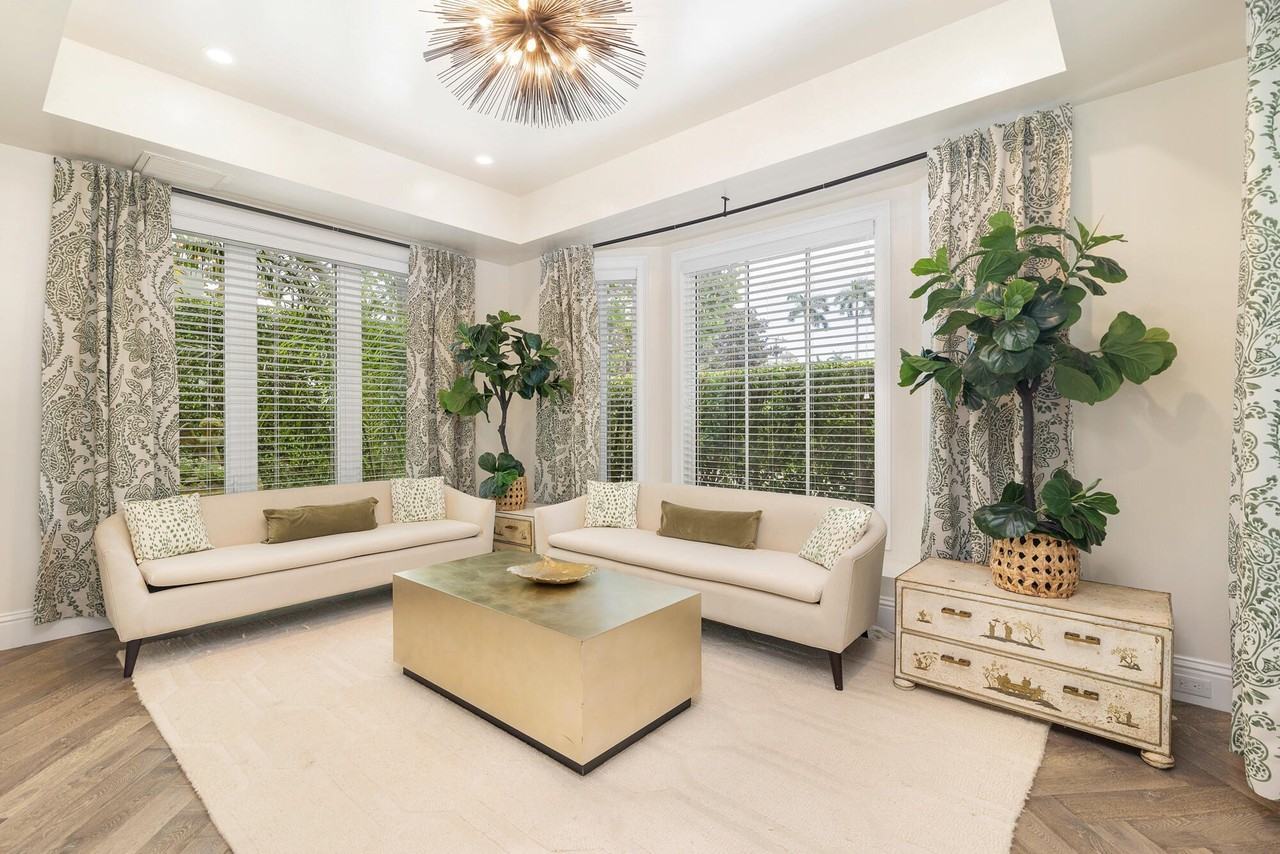 443 Seaview Ave - Photo 7 of 25