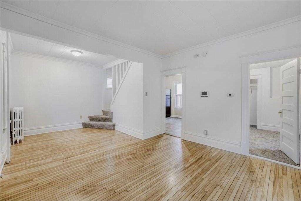 595 Hawthorne Ave E - Photo 4 of 15