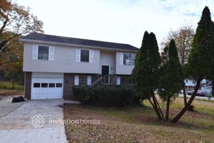 2700 Rockdale Dr - Photo 1 of 1