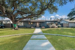 featured image of 130 Brees Blvd