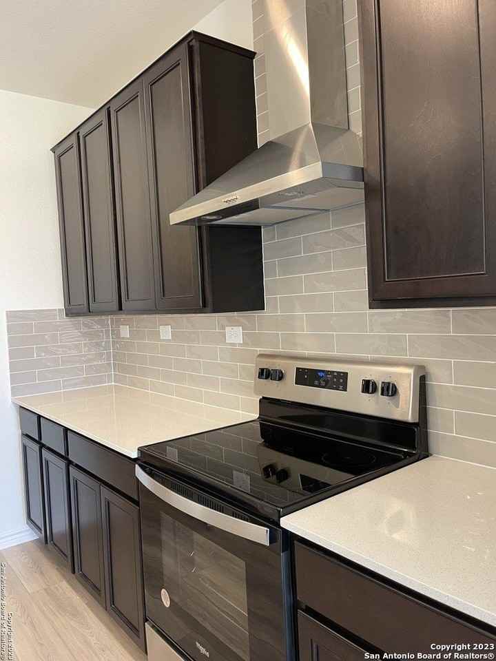 239 W Granite Shores Dr - Photo 5 of 33