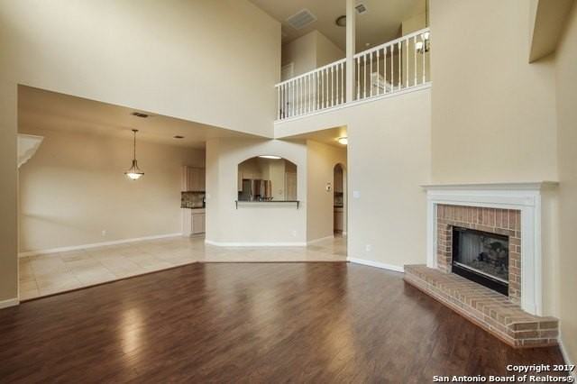 21811 Prospect Hl - Photo 6 of 23