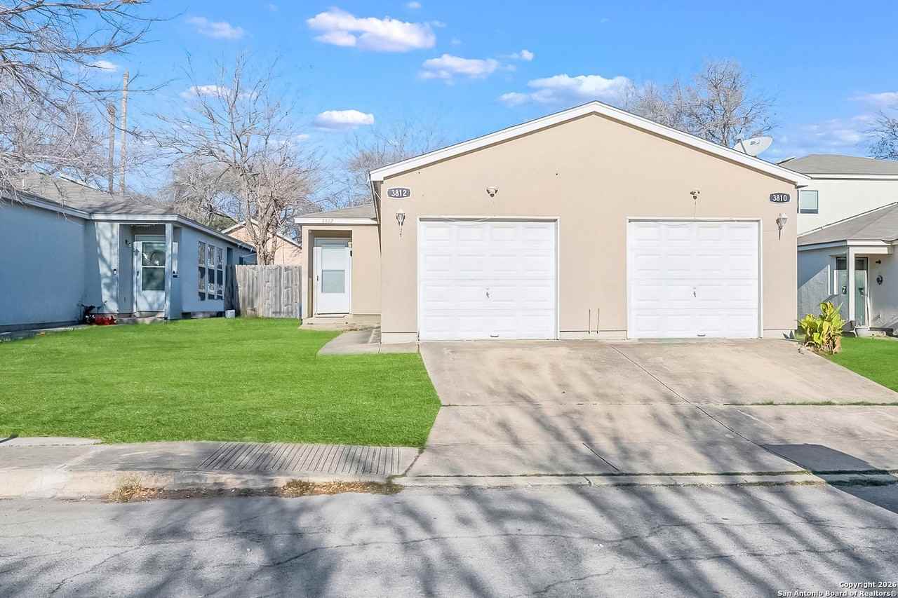 3812 Maverick Crk - Photo 2 of 24