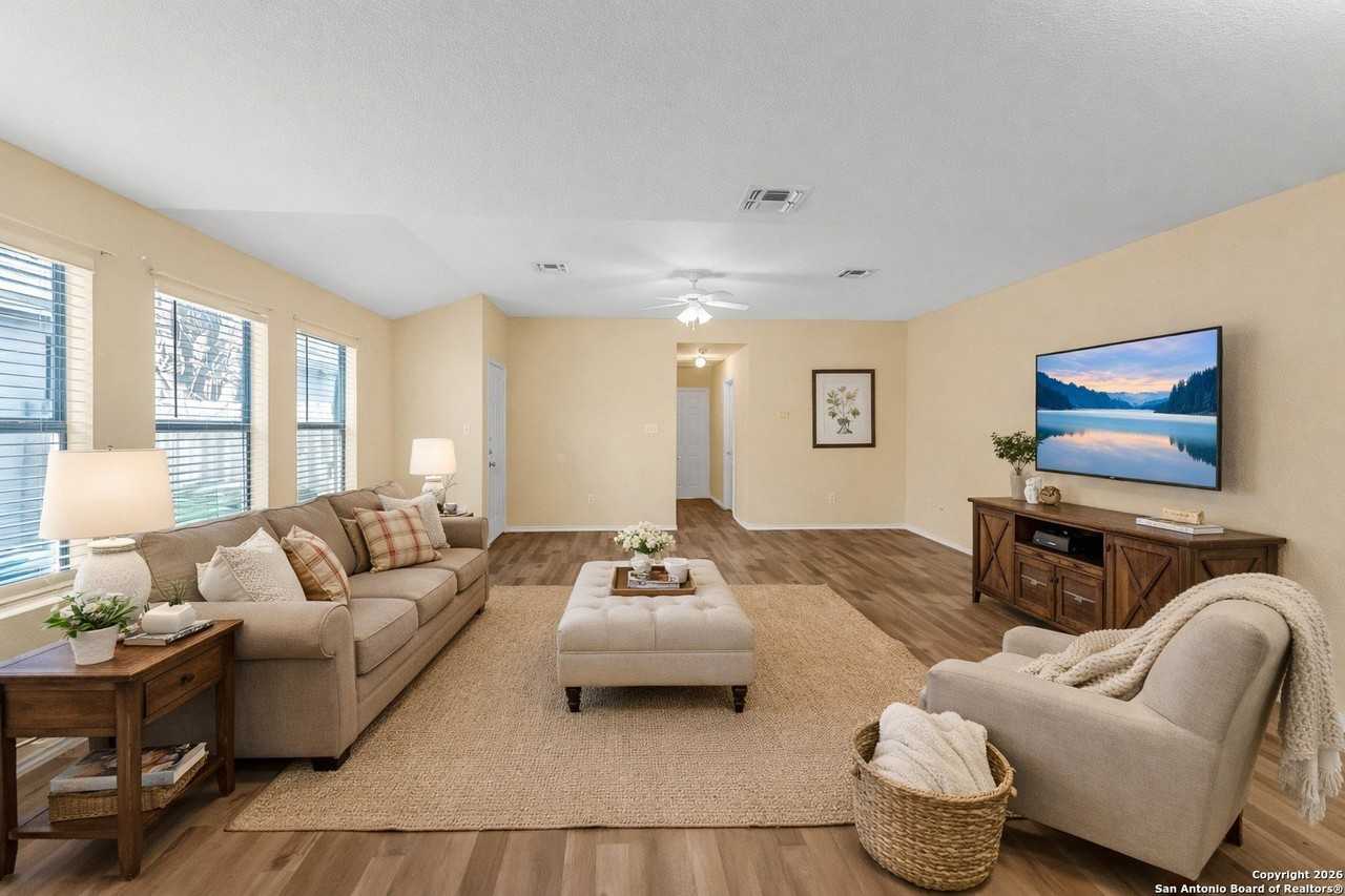 3812 Maverick Crk - Photo 7 of 24