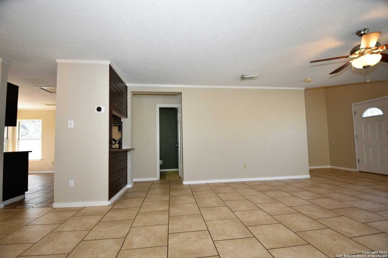 4854 Limestone Well Dr - Photo 6 of 36