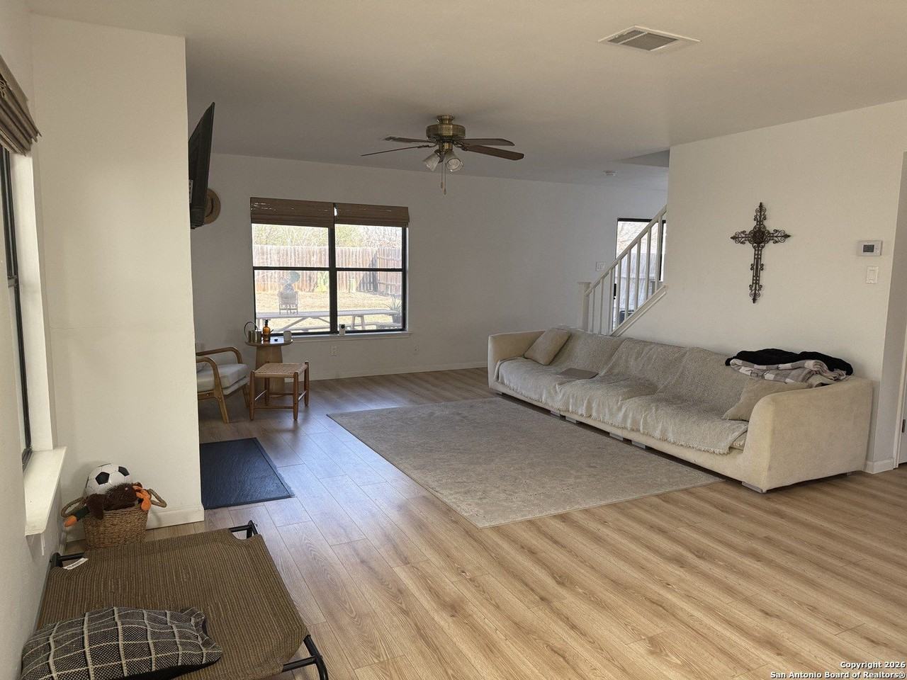 6910 Saharastone Dr - Photo 4 of 25