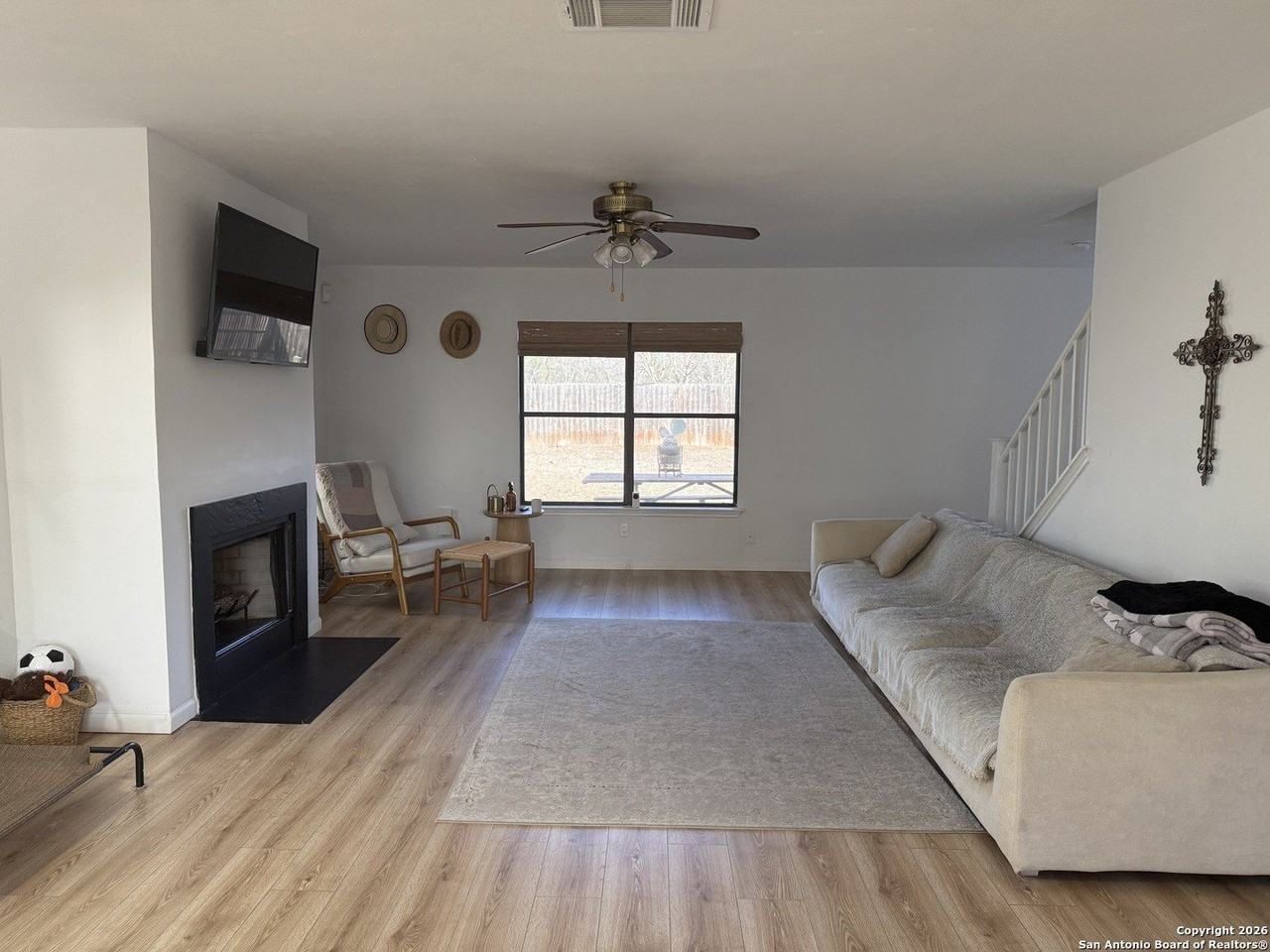 6910 Saharastone Dr - Photo 7 of 25