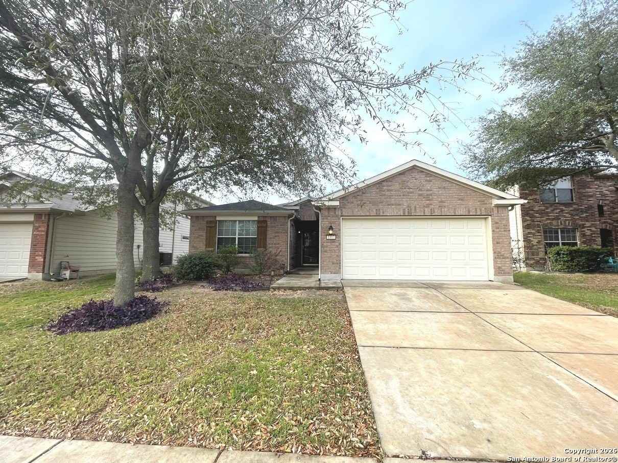 1317 Wagon Wheel - Photo 2 of 19