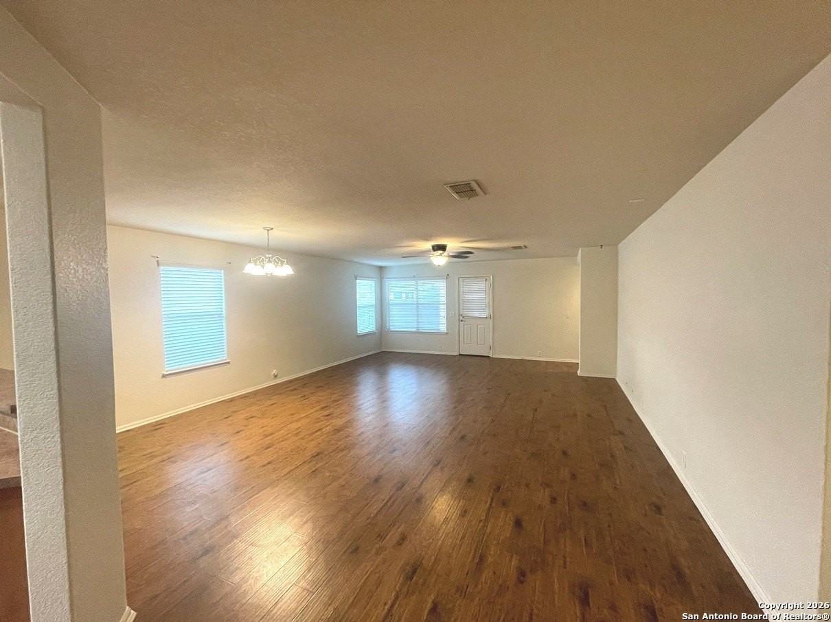 1317 Wagon Wheel - Photo 3 of 19