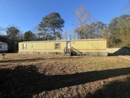 featured image of 295 Sawgrass Ct