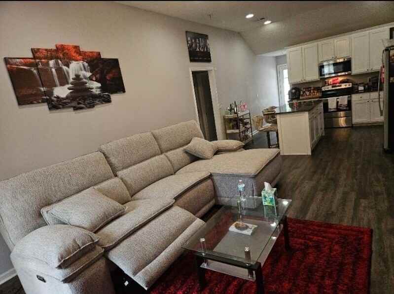 810 Slidingrock Ln - Photo 3 of 37