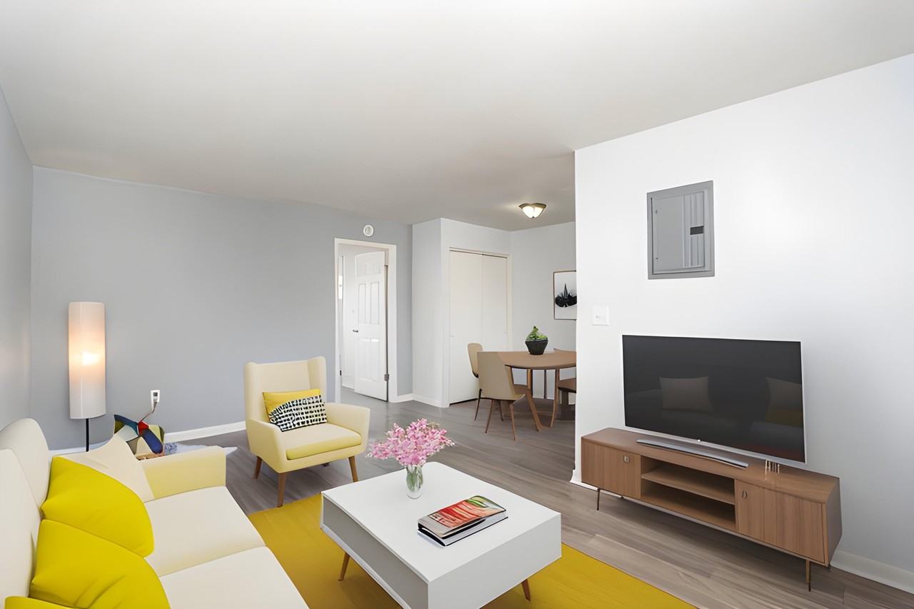 115 W Seminole Ave Apt 212 #212 - Photo 2 of 21