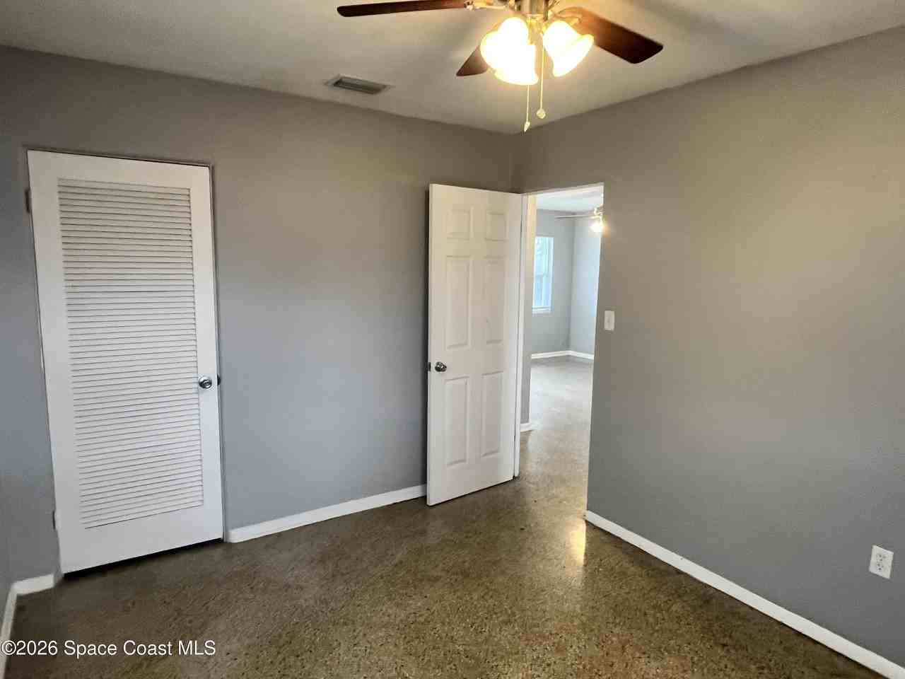 1420 Avocado Ave Apt 12 #12 - Photo 7 of 9