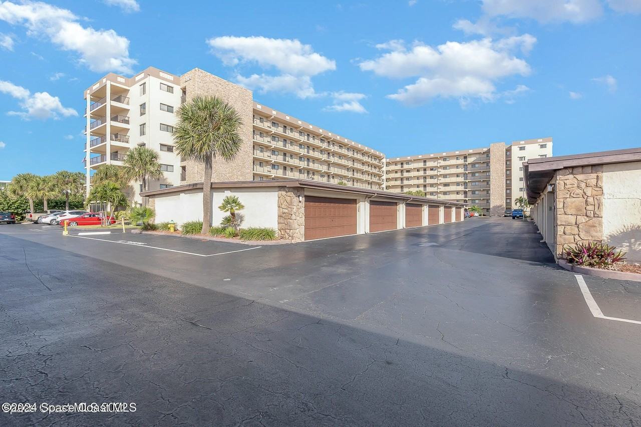 3170 N Atlantic Ave Apt 713 #713 - Photo 2 of 49