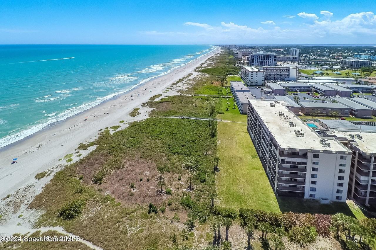 3170 N Atlantic Ave Apt 713 #713 - Photo 5 of 49