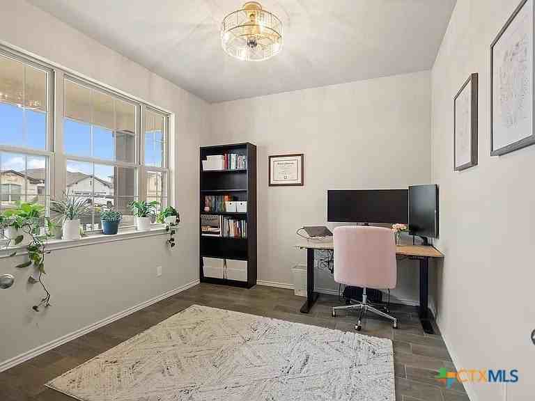 134 Gold Finch Dr - Photo 3 of 9