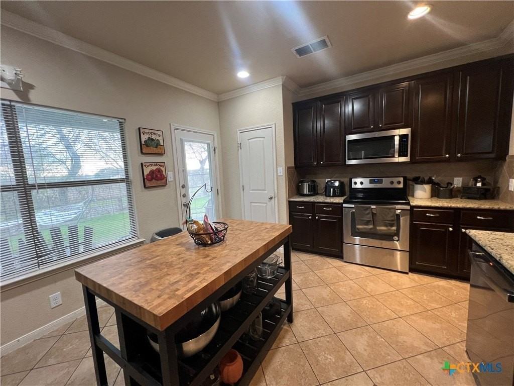 237 Flushing - Photo 6 of 21