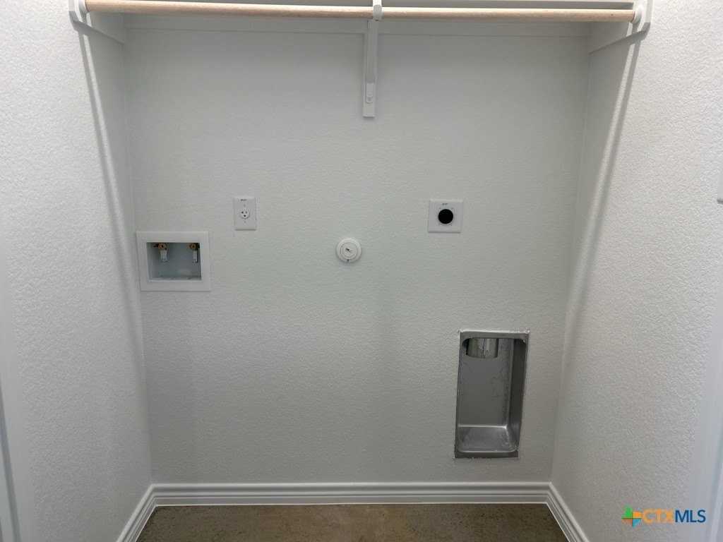 3809 Sugar Hackberry Trail unit: B #B - Photo 4 of 14