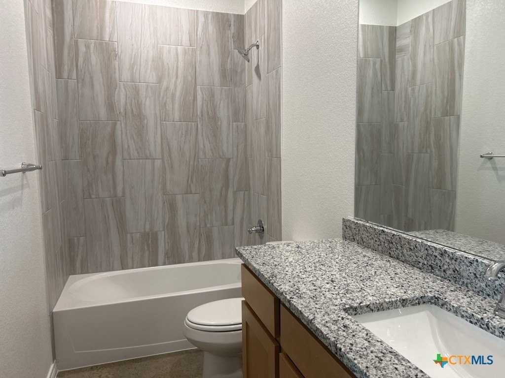 3809 Sugar Hackberry Trail unit: B #B - Photo 5 of 14