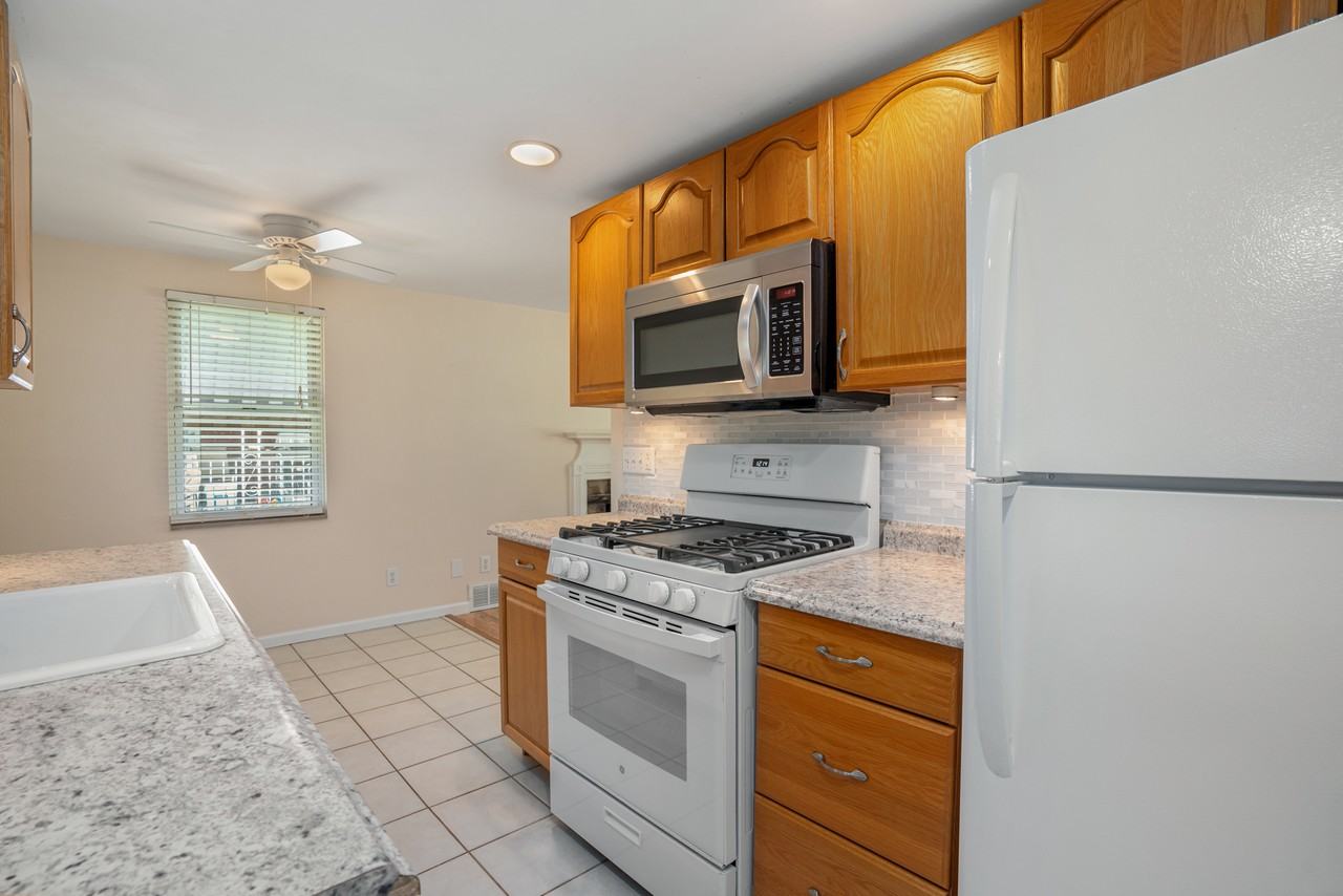 5116 Cherryvale Dr #1 - Photo 6 of 27