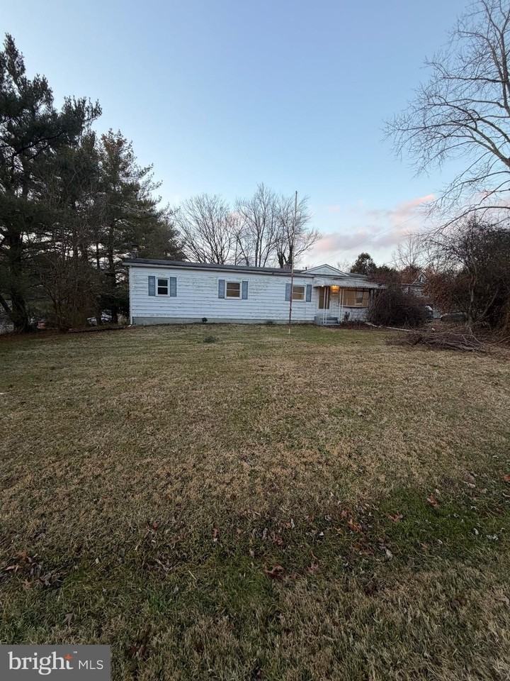3018 Philadelphia Rd - Photo 2 of 20