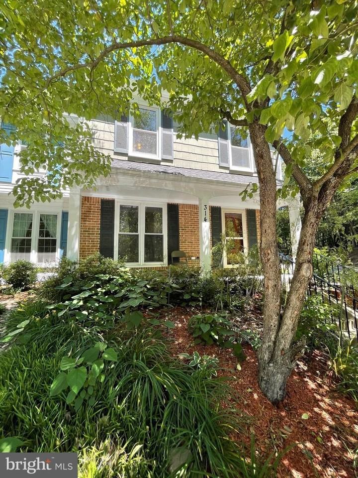 314 Crescendo Way - Photo 2 of 50