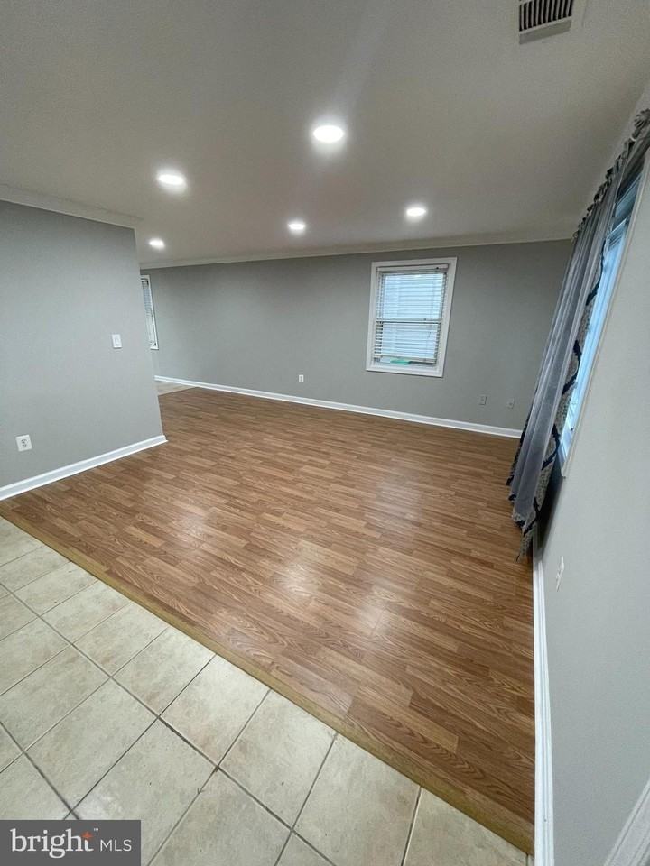 7619 Allendale Dr - Photo 5 of 21